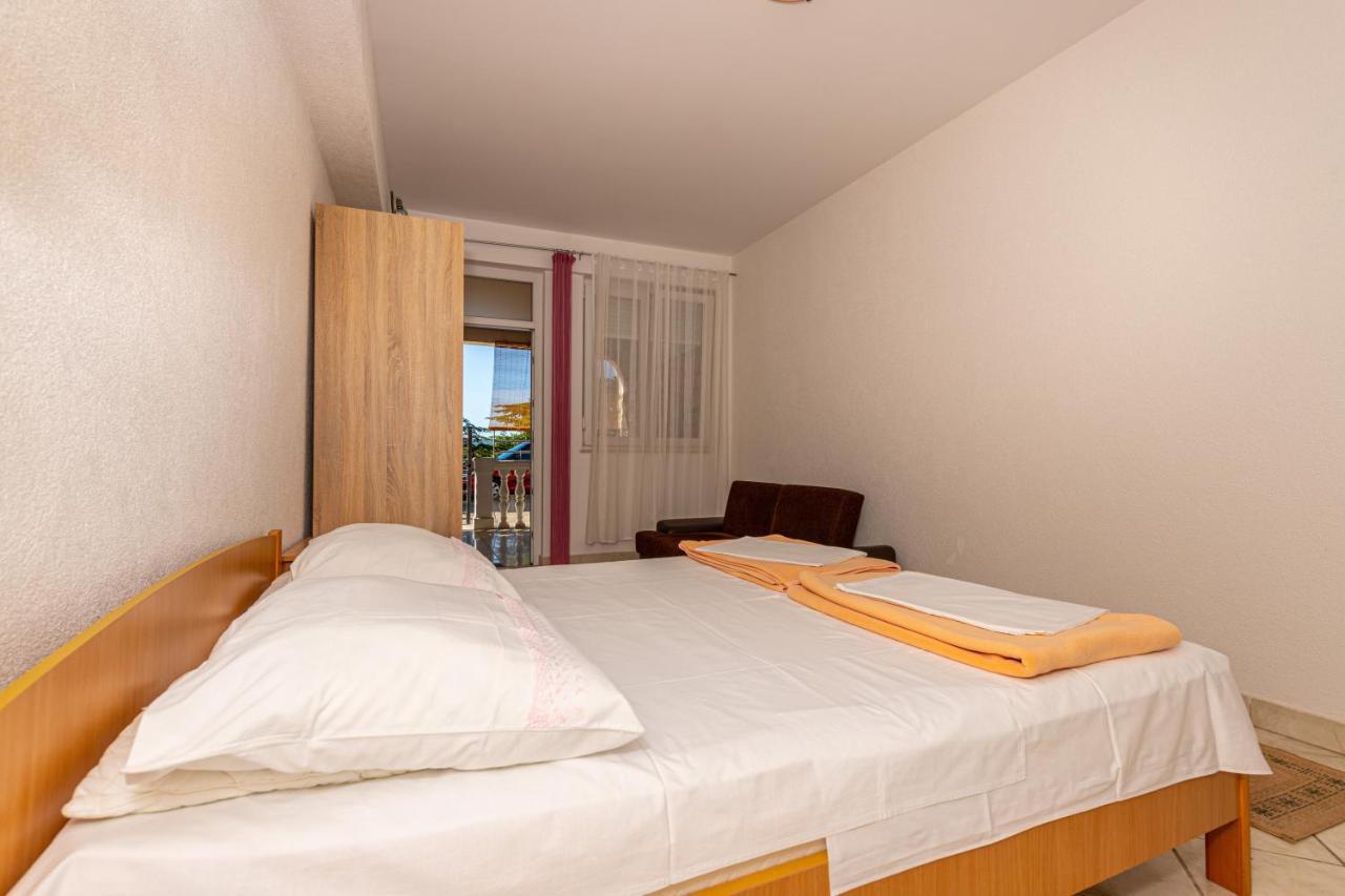 Apartmani Loki Dramalj Kültér fotó