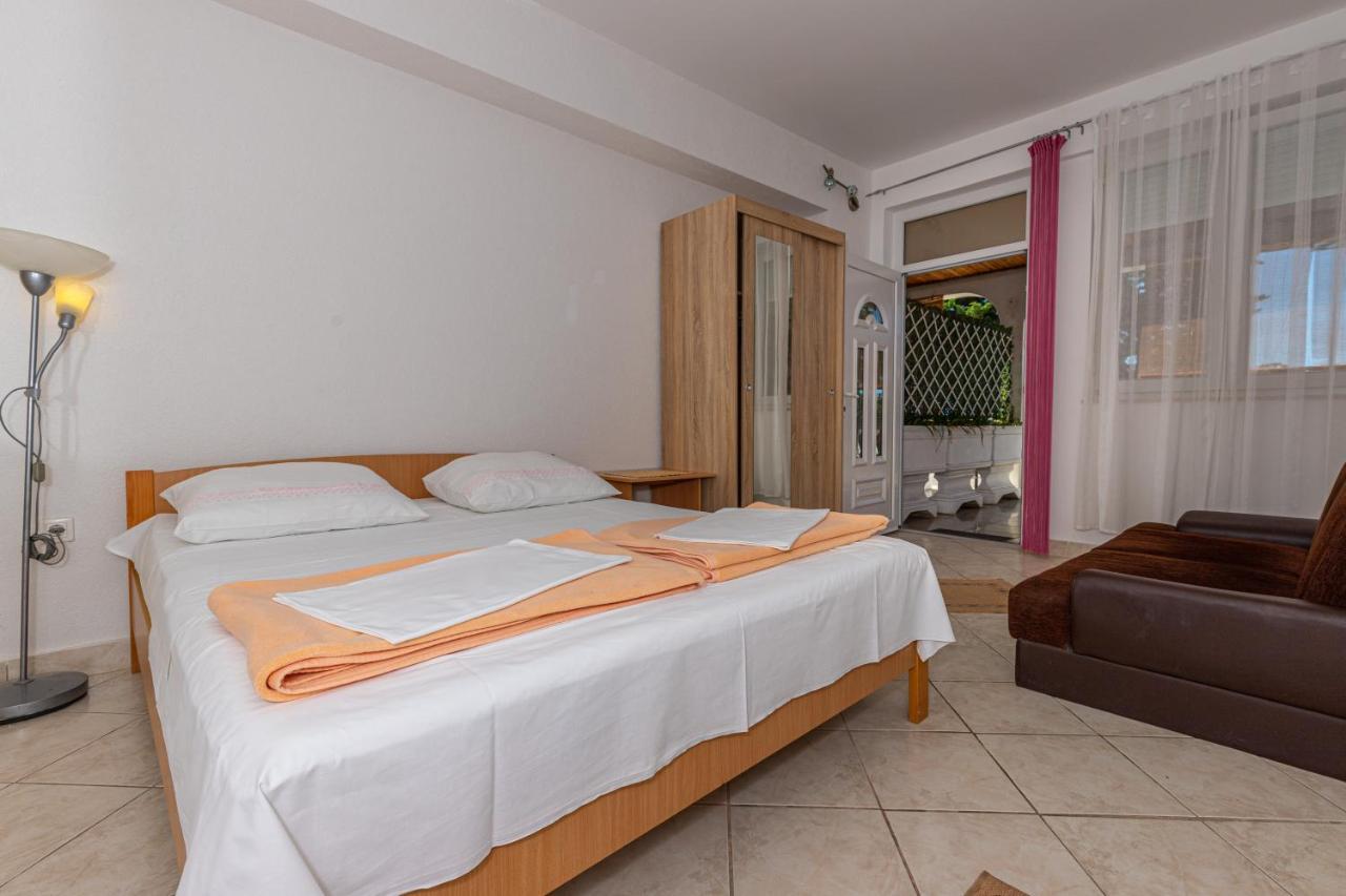Apartmani Loki Dramalj Kültér fotó