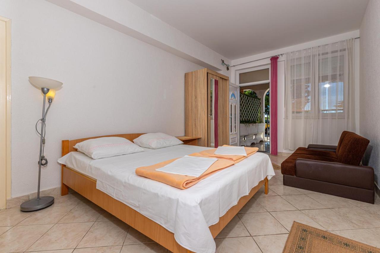 Apartmani Loki Dramalj Kültér fotó