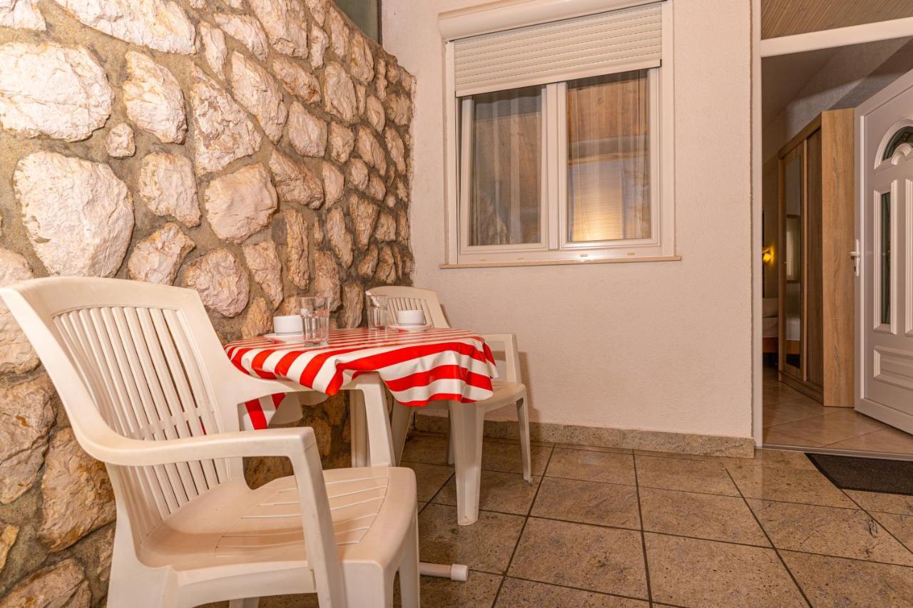 Apartmani Loki Dramalj Kültér fotó