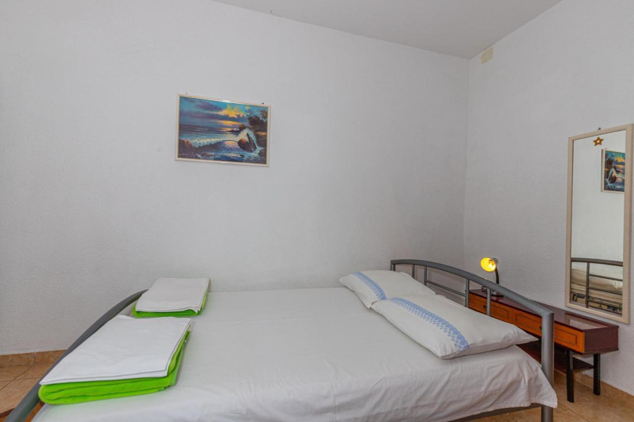Apartmani Loki Dramalj Kültér fotó